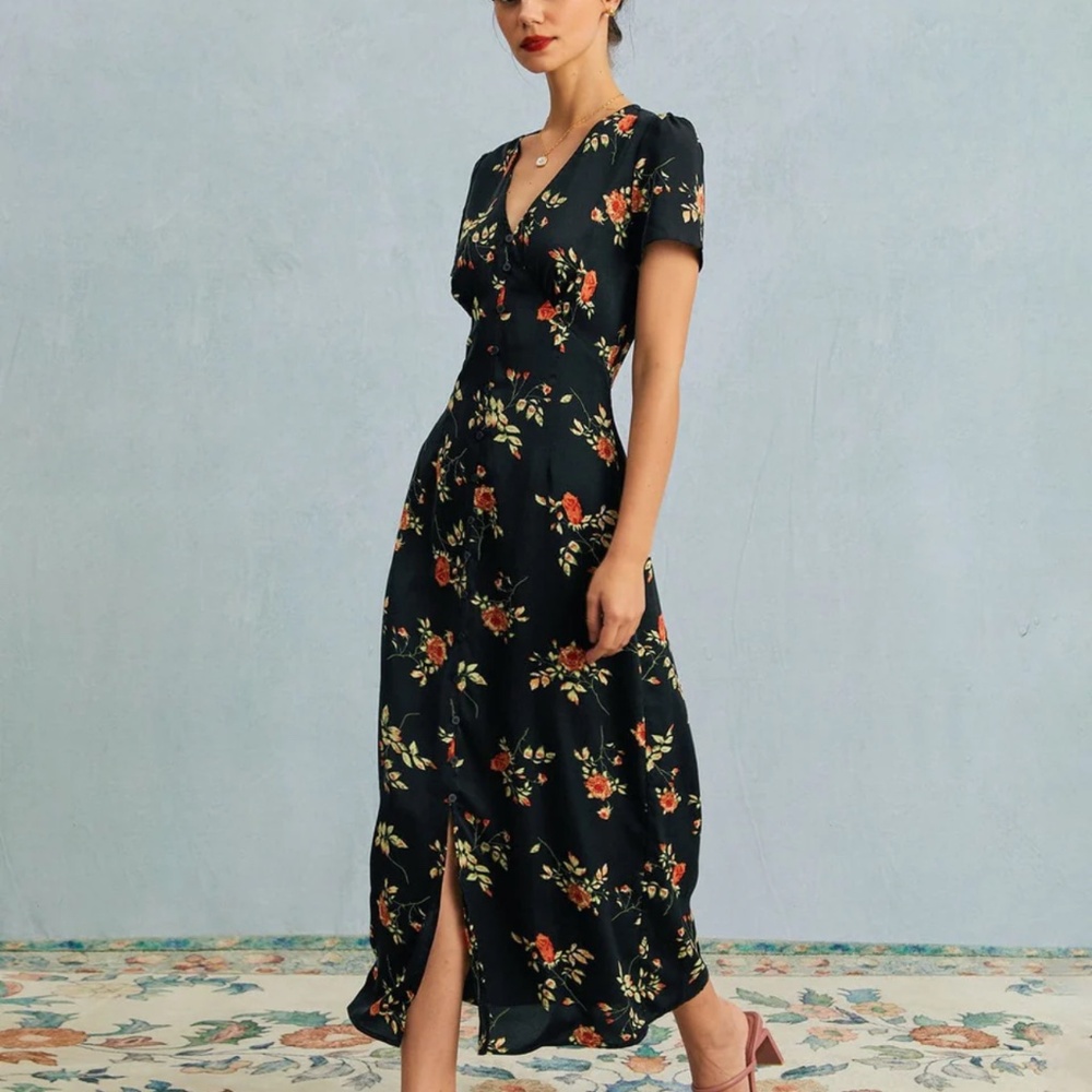 Rihoas new with tag floral dress